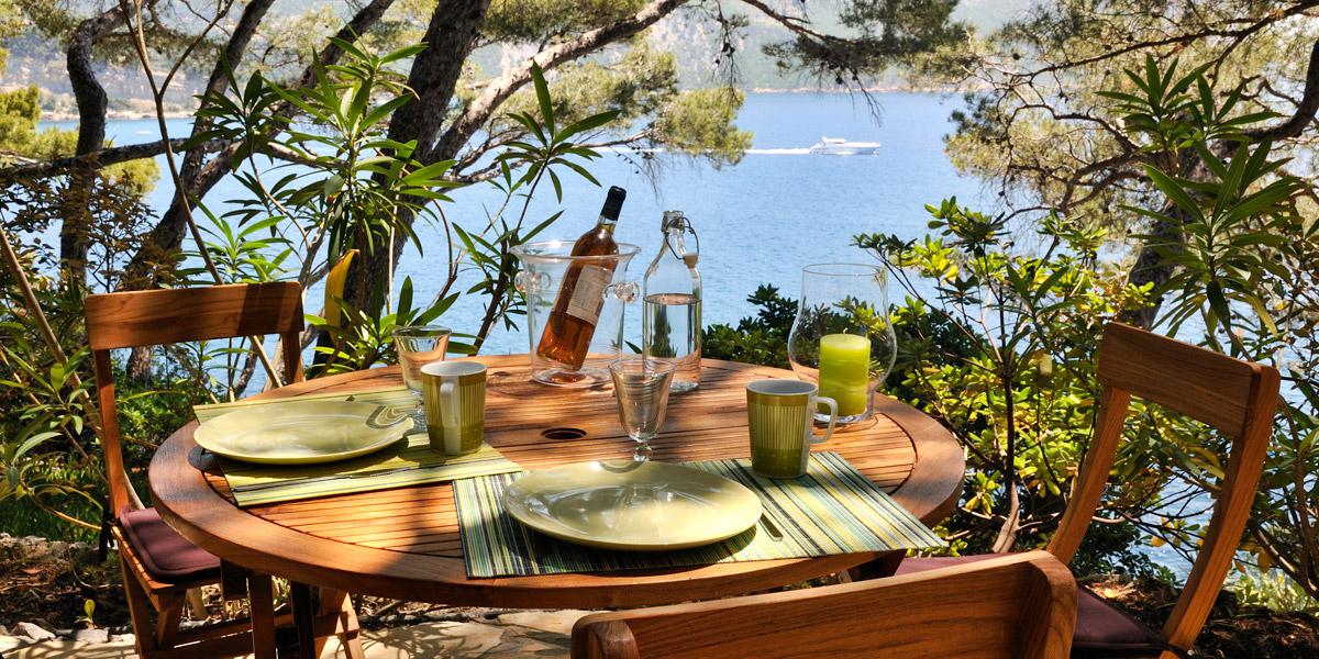 Holidays rentals in front of the sea, Cassis